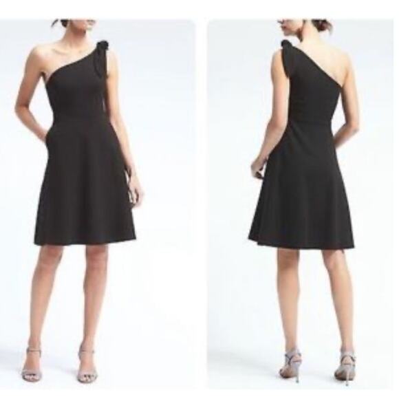 Banana Republic Womens One Shoulder Ponte Fit and Flare Dress Size 6 - Picture 1 of 16